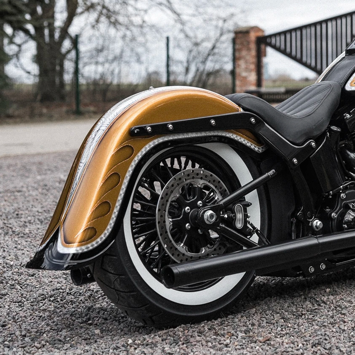 4" STRETCHED REAR FENDER