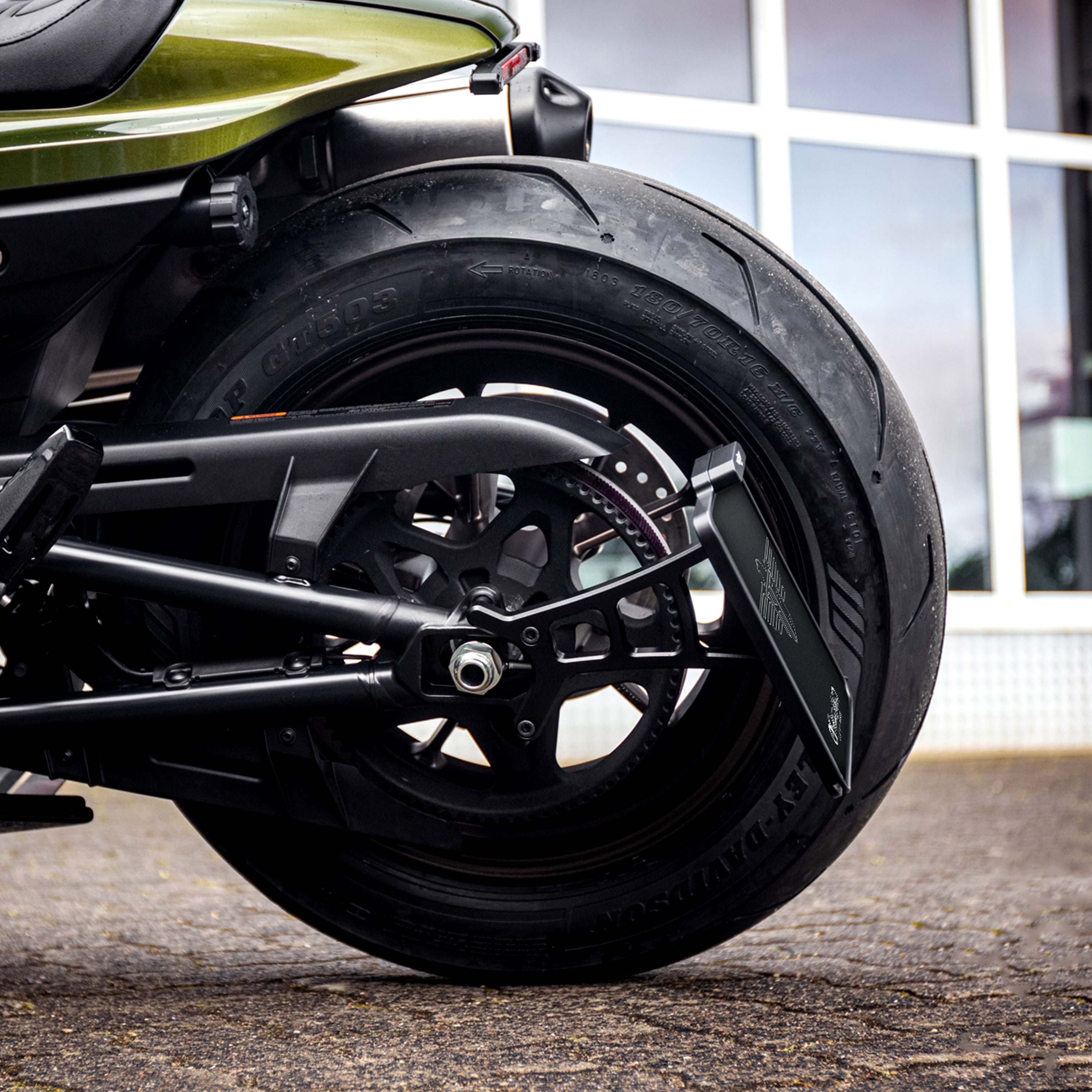 SIDE MOUNT PASSEND FÜR HARLEY-DAVIDSON SPORTSTER S AB 2021
